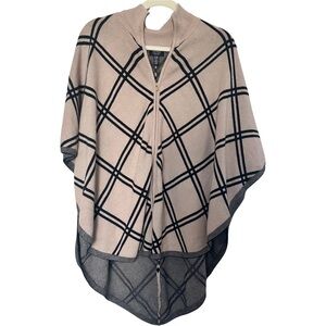 Plaid Poncho / Cape Sweater - Beige and Black